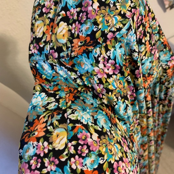 NWT Isaac Mizrahi Rainbow Multi-Colored Floral Dress with Bow Sash Size 12 - Picture 8 of 13